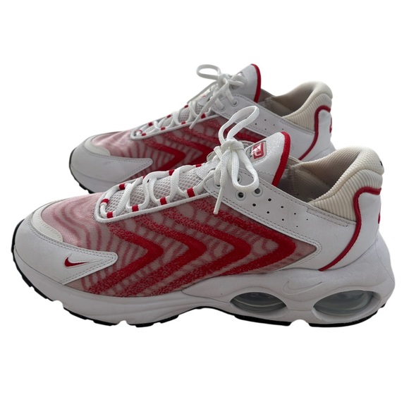 Nike TW AirMax Athletic Shoes Sports Gym White Red Swoosh Dopamine Mens Size 11 - Picture 9 of 16